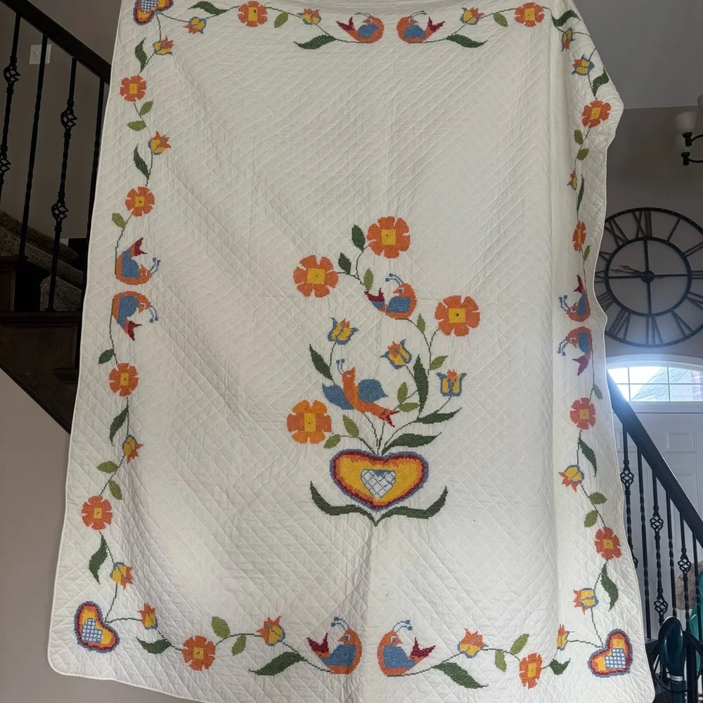 Vintage Lovebirds Needlepoint Quilt Folk Art Heart Floral Bedspread Queen XL